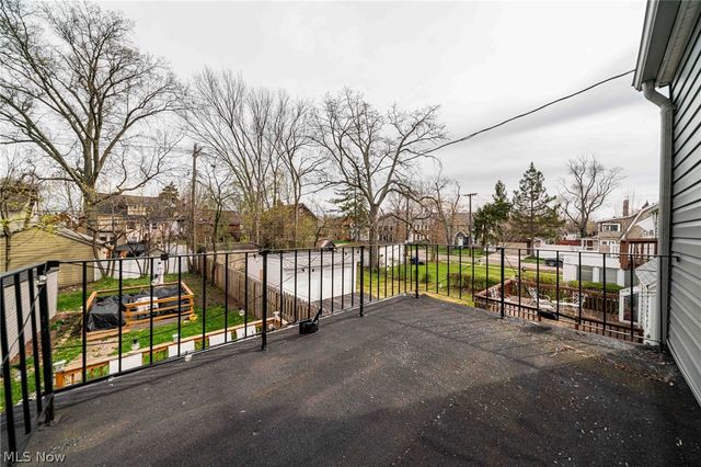 3625 Silsby Road, University Heights, OH 44118