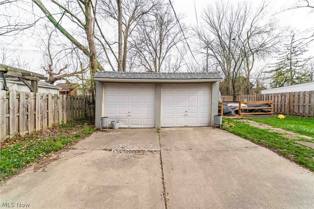 3625 Silsby Road, University Heights, OH 44118