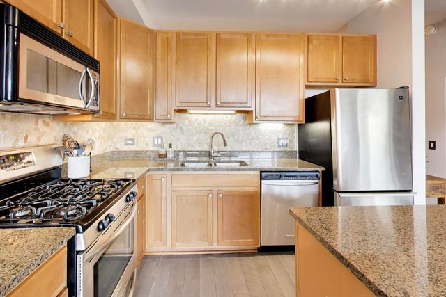 1200 W Monroe Street 510, Chicago, IL 60607