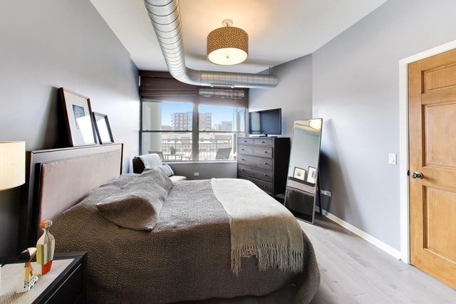 1200 W Monroe Street 510, Chicago, IL 60607