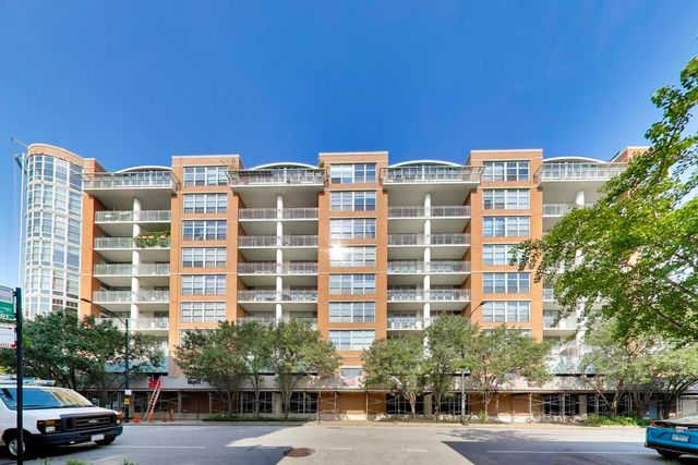 1200 W Monroe Street 510, Chicago, IL 60607