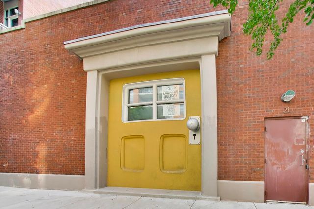 1200 W Monroe Street 510, Chicago, IL 60607