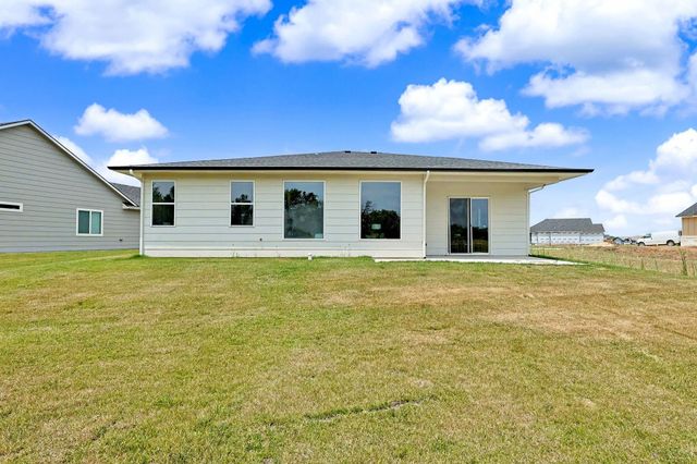 14007 E Wassall St, Wichita, KS 67230