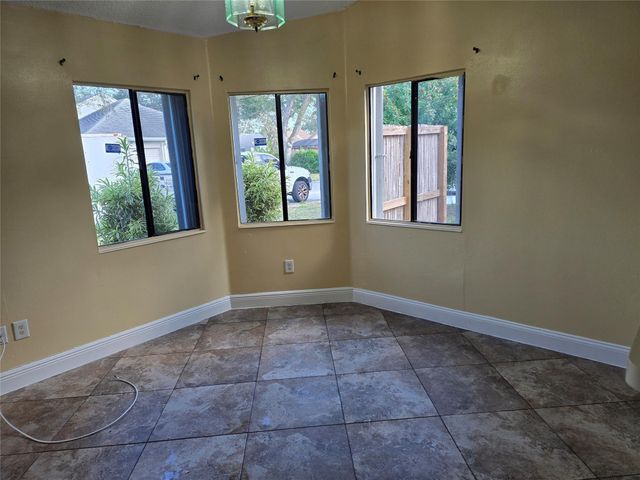 809 E Palm Run Drive, North Lauderdale, FL 33068