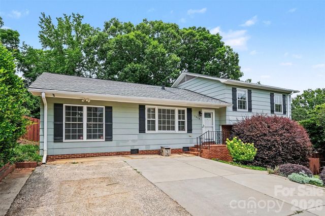 1030 Mclaughlin Drive, Charlotte, NC 28212