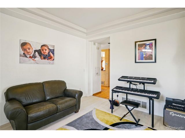 359 Canyon Point Cir, Golden, CO 80403