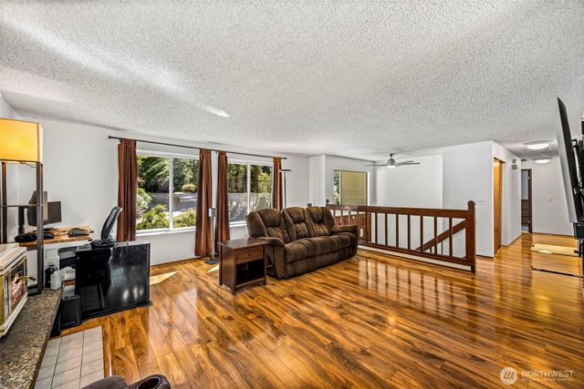 1840 NW Marmot Circle, Silverdale, WA 98383