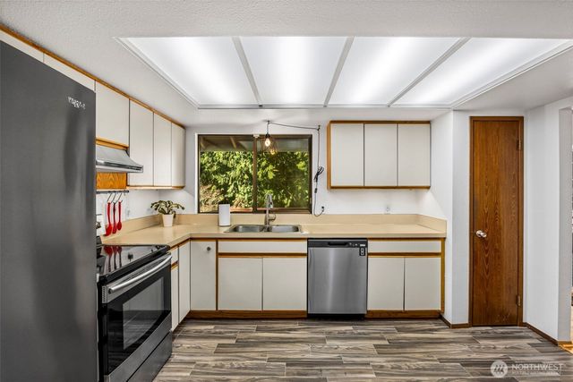 1840 NW Marmot Circle, Silverdale, WA 98383