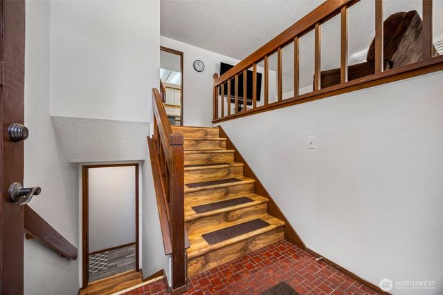 1840 NW Marmot Circle, Silverdale, WA 98383