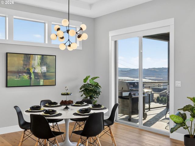 150 W Y St, Washougal, WA 98671