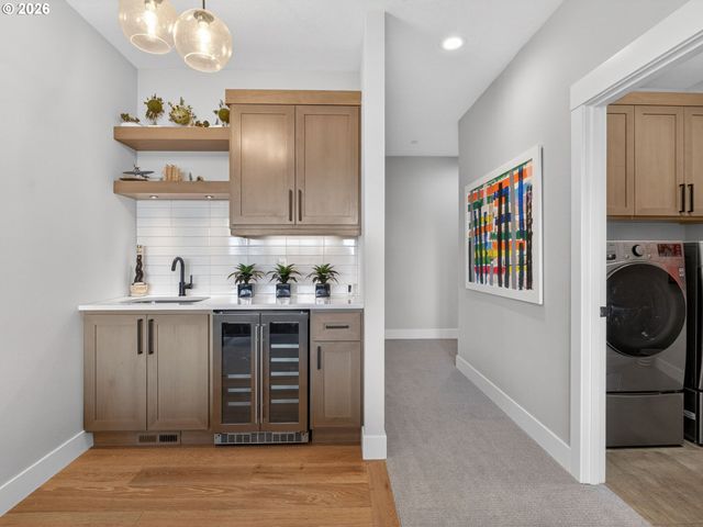 150 W Y St, Washougal, WA 98671