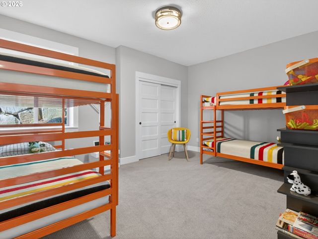 150 W Y St, Washougal, WA 98671