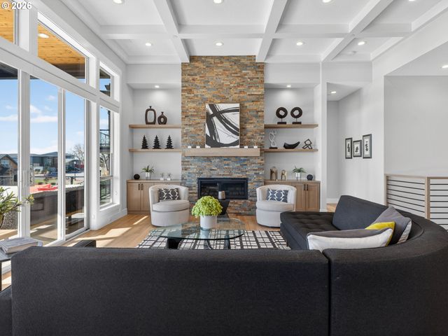 150 W Y St, Washougal, WA 98671