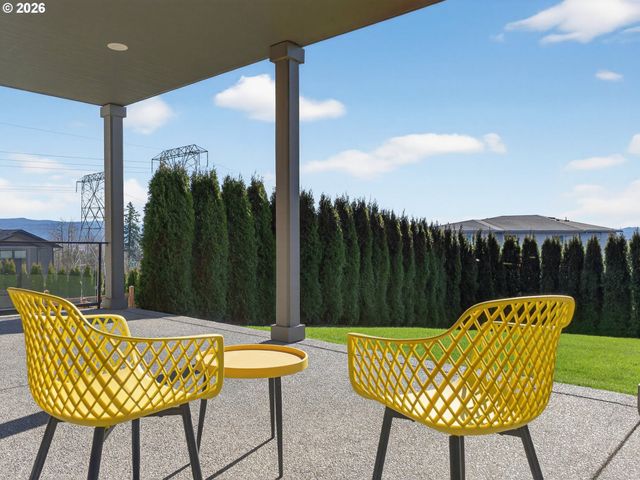 150 W Y St, Washougal, WA 98671