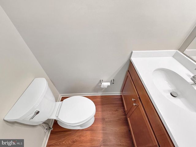 7338 MALLORY LN, Alexandria, VA 22315