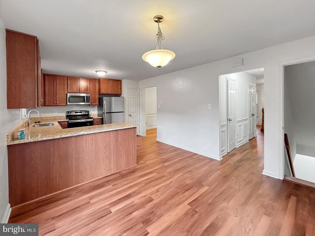 7338 MALLORY LN, Alexandria, VA 22315