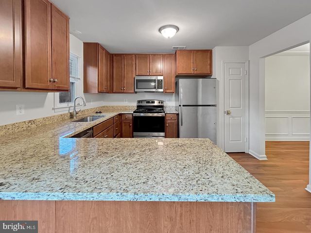 7338 MALLORY LN, Alexandria, VA 22315
