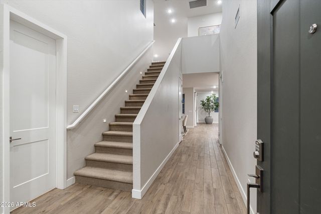 12872 N FOUNDERS PARK Boulevard, Surprise, AZ 85379