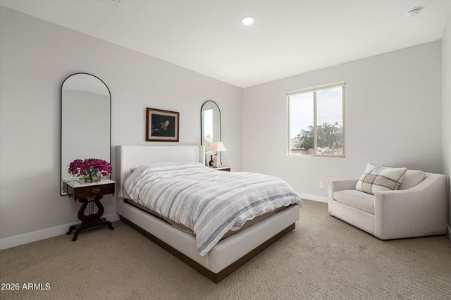 12872 N FOUNDERS PARK Boulevard, Surprise, AZ 85379