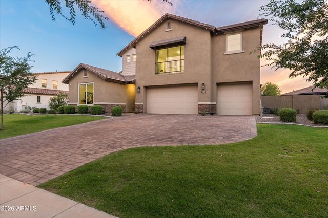 12872 N FOUNDERS PARK Boulevard, Surprise, AZ 85379