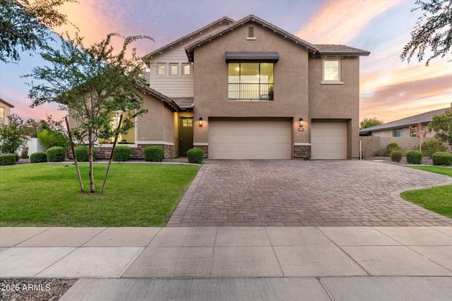 12872 N FOUNDERS PARK Boulevard, Surprise, AZ 85379