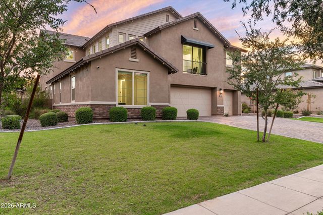 12872 N FOUNDERS PARK Boulevard, Surprise, AZ 85379
