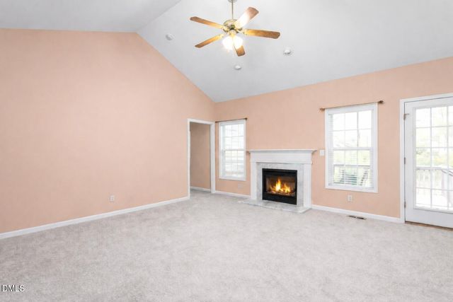 213 E Drake Lane, Mebane, NC 27302