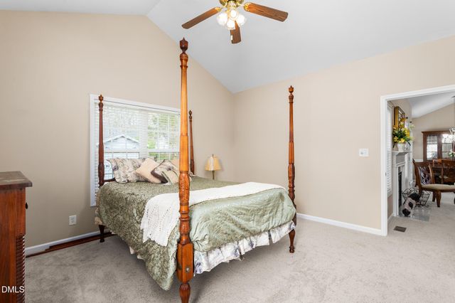 213 E Drake Lane, Mebane, NC 27302