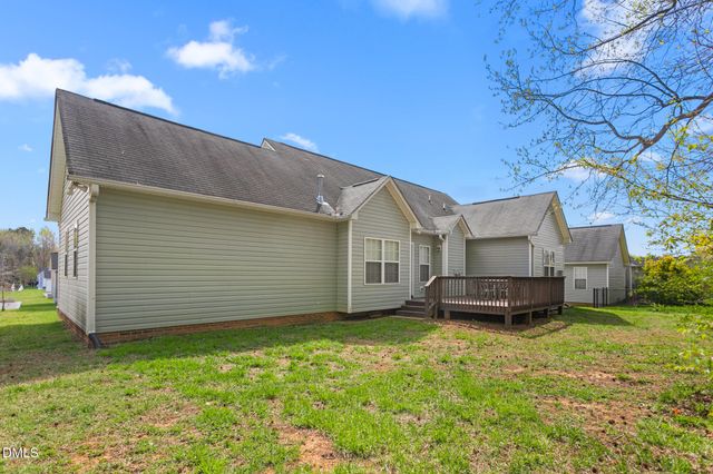 213 E Drake Lane, Mebane, NC 27302