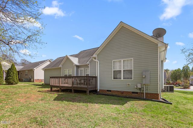 213 E Drake Lane, Mebane, NC 27302