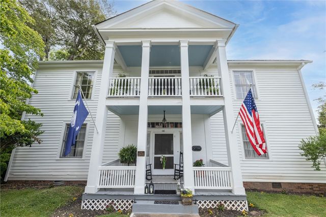 140 + 130 S Mechanic Street, Pendleton, SC 29670