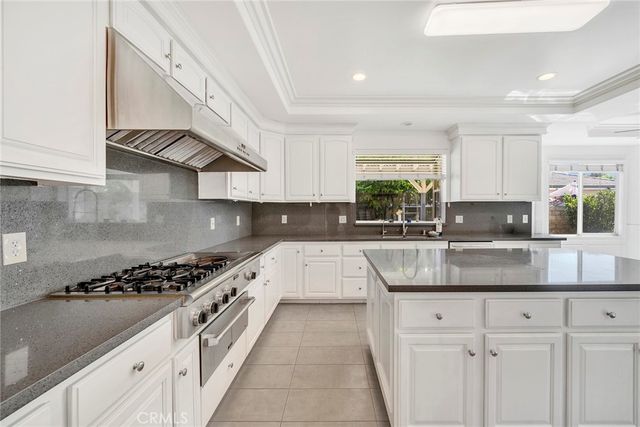 6308 Encinita, Temple City, CA 91780