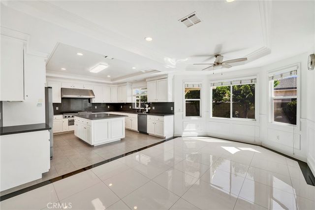 6308 Encinita, Temple City, CA 91780