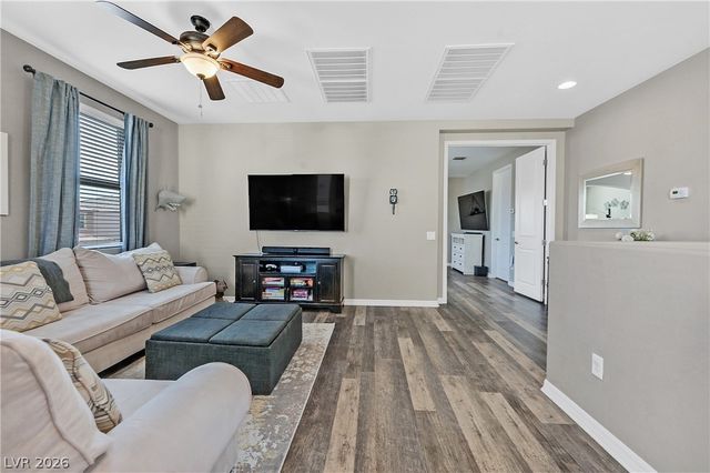 9533 Belmont Bay Avenue, Las Vegas, NV 89148