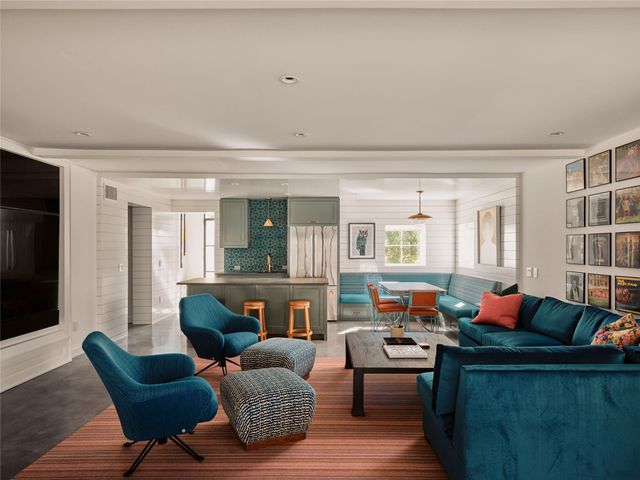 3016 Edgewater DR, Austin, TX 78733