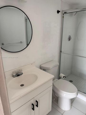 150 Ocean Lane Dr 6F, Key Biscayne, FL 33149