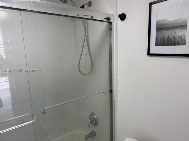 150 Ocean Lane Dr 6F, Key Biscayne, FL 33149