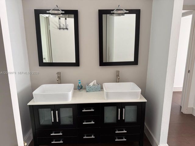 150 Ocean Lane Dr 6F, Key Biscayne, FL 33149