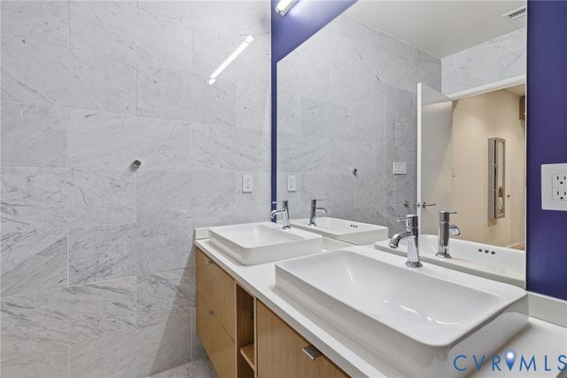 2619 Floyd Ave, Richmond, VA 23220