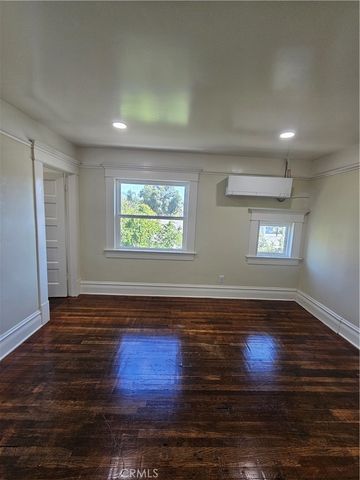 711 S Broadway, Santa Ana, CA 92701
