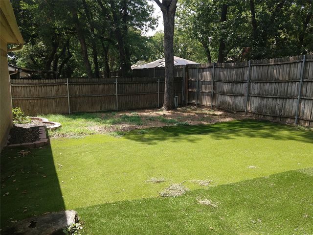 4401 Andalusia Trail, Arlington, TX 76017
