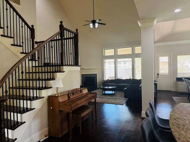 6806 Auburn Sands Drive, Spring, TX 77389