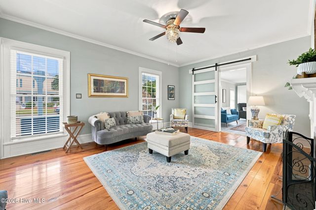 122 E 2nd Street, Washington, NC 27889
