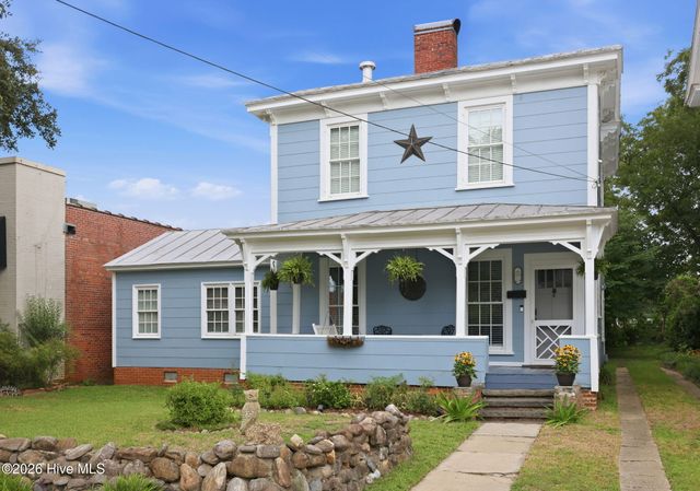 122 E 2nd Street, Washington, NC 27889