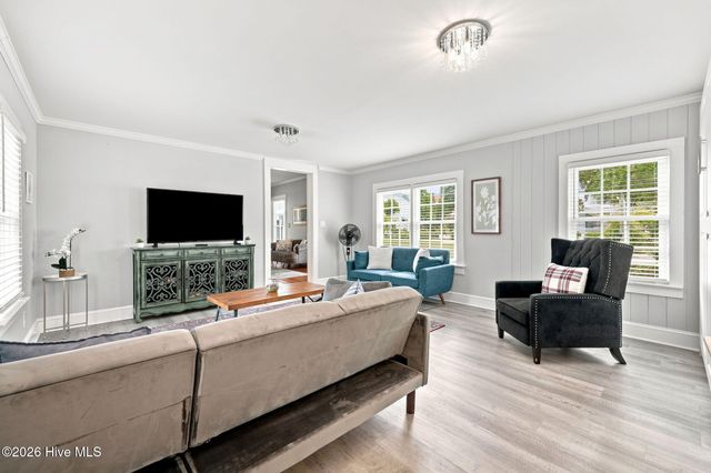 122 E 2nd Street, Washington, NC 27889