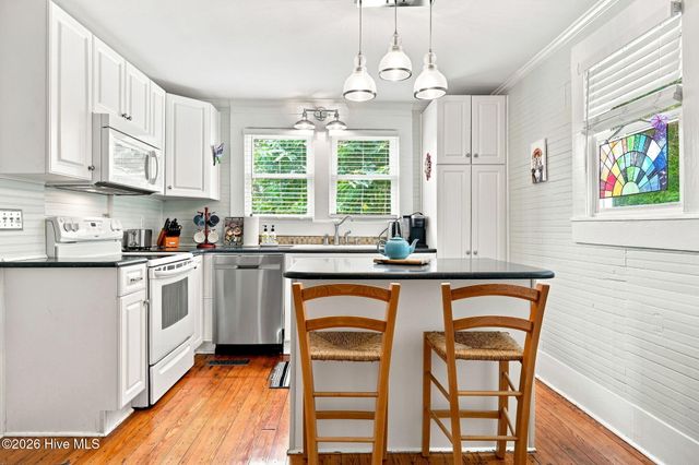122 E 2nd Street, Washington, NC 27889