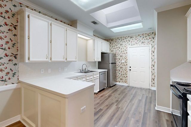 1019 Lincoln Avenue, College Station, TX 77840