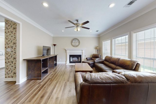 1019 Lincoln Avenue, College Station, TX 77840