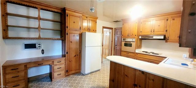 4904 Manor AVE, Portsmouth, VA 23703