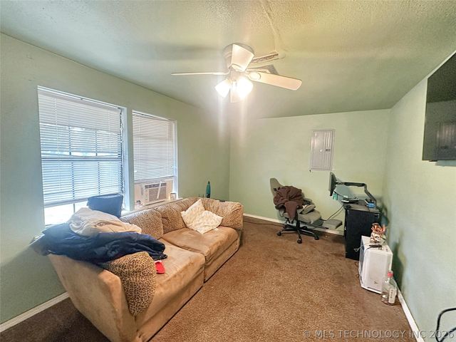 17730 S Old Highway 62, Tahlequah, OK 74464